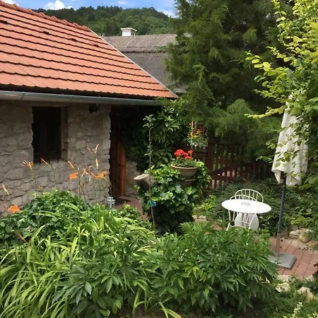 Arácsi Kisház Appartamento Balatonfüred