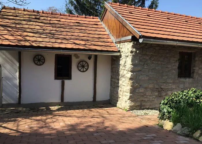 Lägenhet Aracsi Kishaz