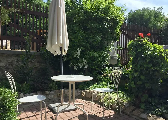 Aracsi Kishaz * Balatonfüred